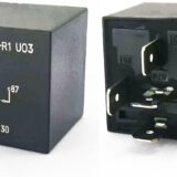 896H-1CH-C-R1-U03, 5 Pins Plug-in Automotive Relay 12VDC SPDT 50A 12V Terminal Flux Tight Automotive Relay